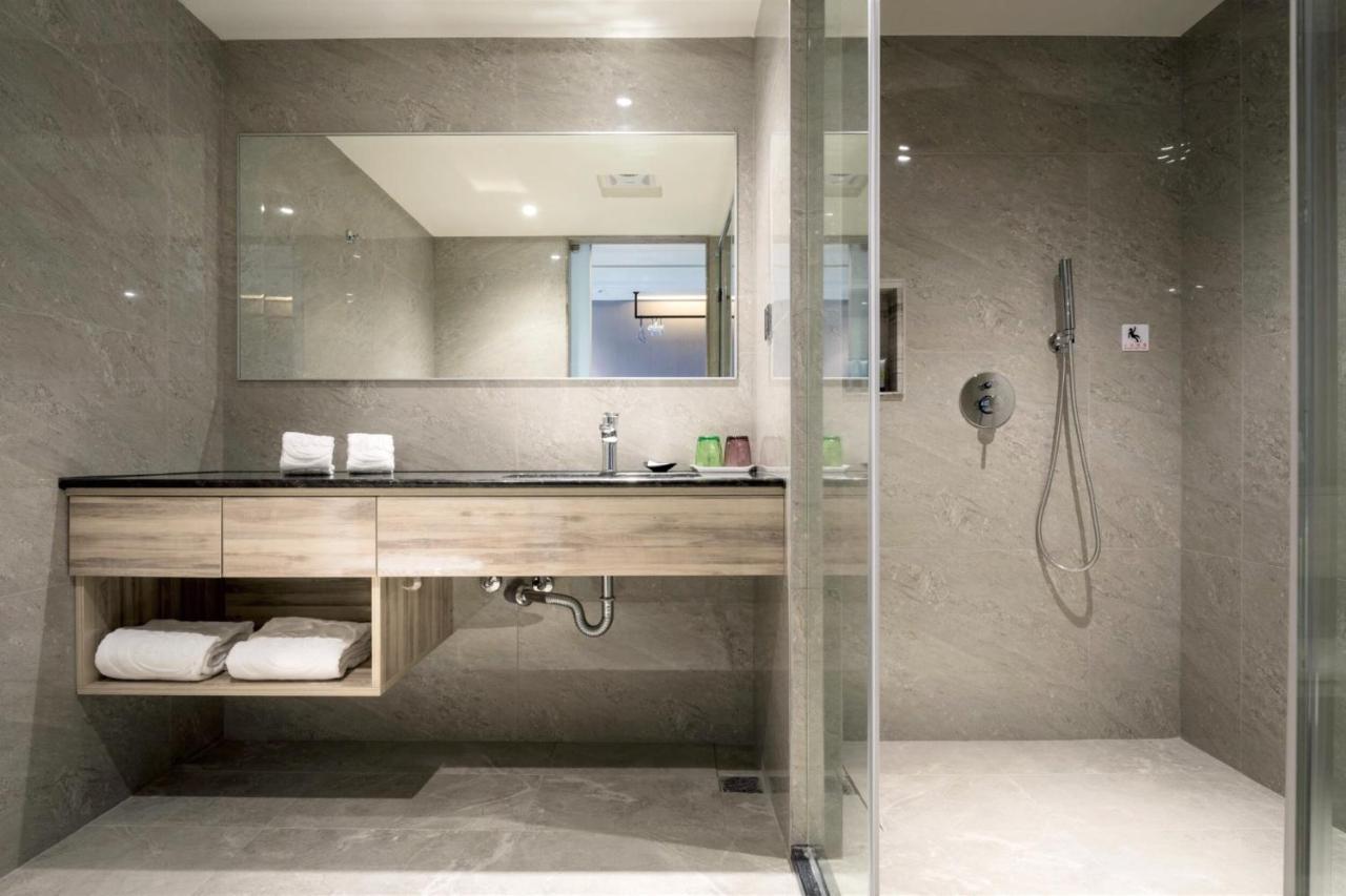 Sun Hao Hotel Taichung Dış mekan fotoğraf